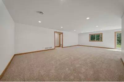 1949 Legacy Drive, Eau Claire, WI 54703 - Photo 31