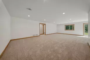 1949 Legacy Dr, Eau Claire, WI 54703 - Photo 31