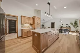 1949 Legacy Dr, Eau Claire, WI 54703 - Photo 3