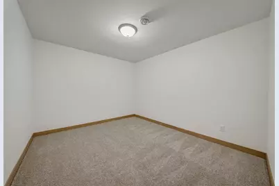 1949 Legacy Drive, Eau Claire, WI 54703 - Photo 33