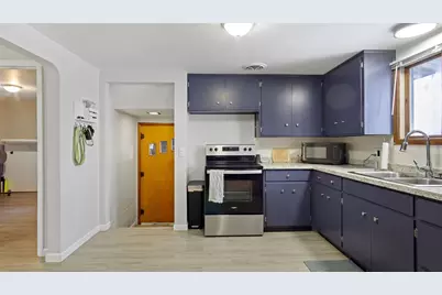 12 E South Avenue, Chippewa Falls, WI 54729 - Photo 11