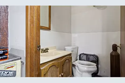 12 E South Avenue, Chippewa Falls, WI 54729 - Photo 39