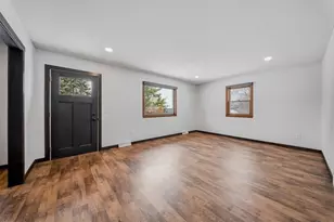 3019 Deerfield Dr, Eau Claire, WI 54703 - Photo 13