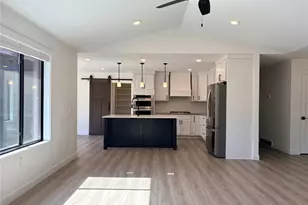 9217 24th Ave, Eau Claire, WI 54703 - Photo 7