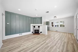 827 Truax Blvd, Eau Claire, WI 54703 - Photo 9