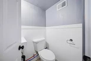 827 Truax Blvd, Eau Claire, WI 54703 - Photo 23