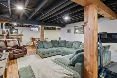 921 W Spruce Street, Chippewa Falls, WI 54729 - Photo 29