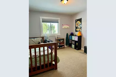 1027 Bradley Avenue, Eau Claire, WI 54701 - Photo 17