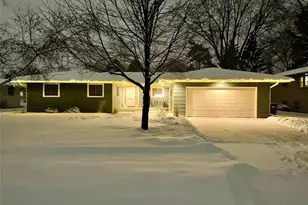 1027 Bradley Ave, Eau Claire, WI 54701 - Photo 37