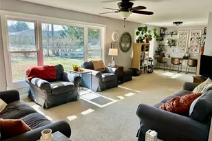 1027 Bradley Ave, Eau Claire, WI 54701 - Photo 7