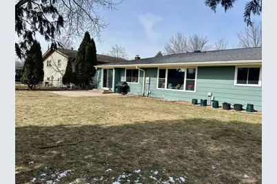 1027 Bradley Avenue, Eau Claire, WI 54701 - Photo 33