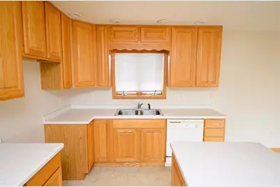 1220 Golf View Drive, Mondovi, WI 54755 - Photo 15