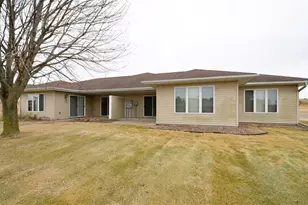 1220 Golf Vw Dr, Mondovi, WI 54755 - Photo 9