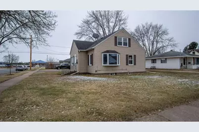 1706 Birney Street, Eau Claire, WI 54701 - Photo 3