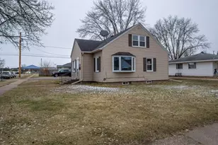 1706 Birney St, Eau Claire, WI 54701 - Photo 3