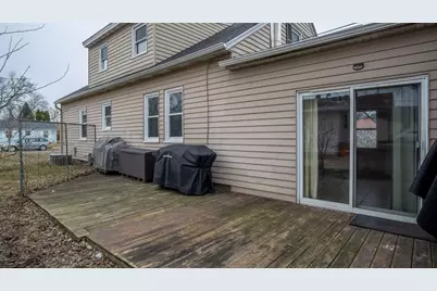 1706 Birney Street, Eau Claire, WI 54701 - Photo 7