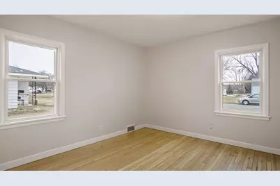 1706 Birney Street, Eau Claire, WI 54701 - Photo 15