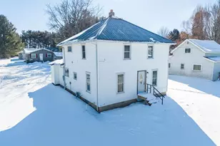 336 Boyd St, Boyd, WI 54726 - Photo 5