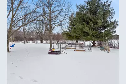 124 W 8th Avenue, Stanley, WI 54768 - Photo 31