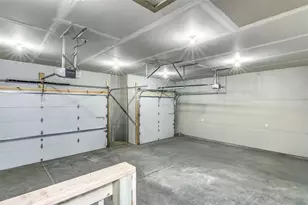 4604 Village Terrace Ct, Eau Claire, WI 54702 - Photo 17