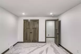 4604 Village Terrace Ct, Eau Claire, WI 54702 - Photo 11