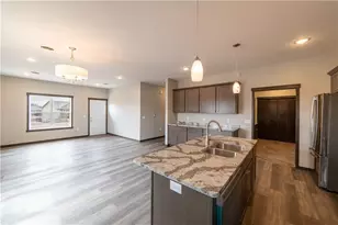 1368 Cypress Ct, Altoona, WI 54720 - Photo 3