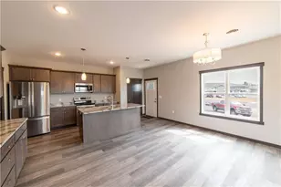 1368 Cypress Ct, Altoona, WI 54720 - Photo 7