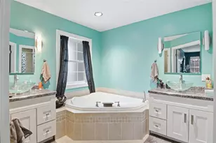 348 Monte Carlo Dr, Eau Claire, WI 54703 - Photo 15