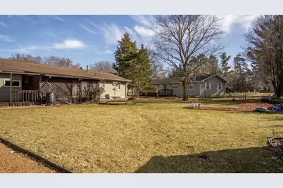 2858 Milton Road, Eau Claire, WI 54701 - Photo 13