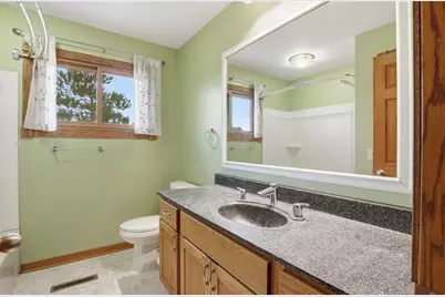 2119 Cornell Street, Eau Claire, WI 54703 - Photo 17