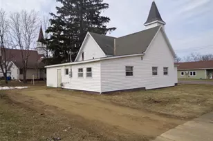 200 Scranton St, Ridgeland, WI 54763 - Photo 1