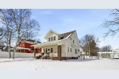 618 W Central Street, Chippewa Falls, WI 54729 - Photo 3