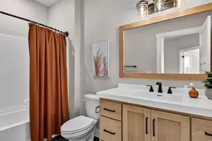 2302 1st St, Eau Claire, WI 54703 - Photo 15