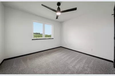 512 S Wilson Street, Thorp, WI 54771 - Photo 23