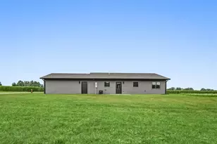 519 W Maple St, Thorp, WI 54771 - Photo 15