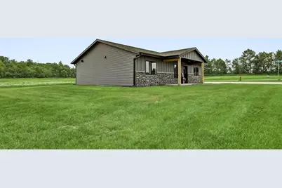 512 S Wilson Street, Thorp, WI 54771 - Photo 13