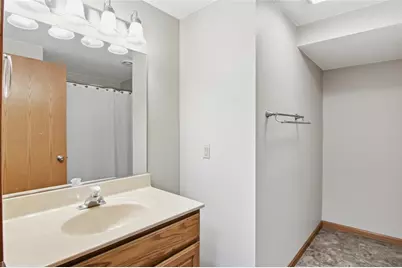 3403 Lever Street #B, Eau Claire, WI 54701 - Photo 17
