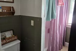 1111 Vine St, Eau Claire, WI 54703 - Photo 9