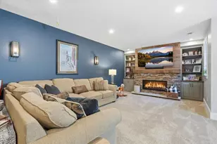 977 McGregor Dr, Eau Claire, WI 54703 - Photo 25