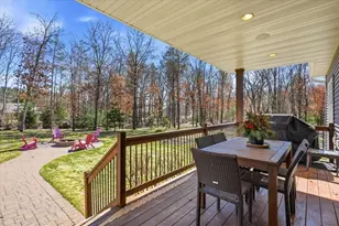 977 McGregor Dr, Eau Claire, WI 54703 - Photo 33