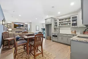 977 McGregor Dr, Eau Claire, WI 54703 - Photo 23