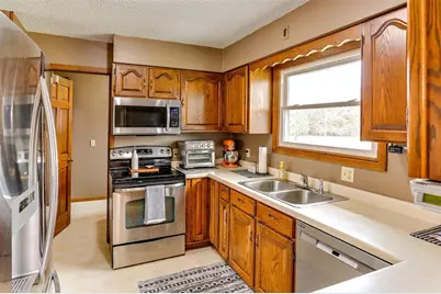 1352 Van Buren Street, Black River Falls, WI 54615 - Photo 15