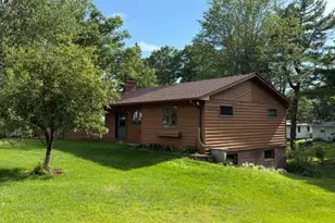 721 Myra St, Spooner, WI 54801 - Photo 5