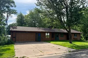 721 Myra St, Spooner, WI 54801 - Photo 35