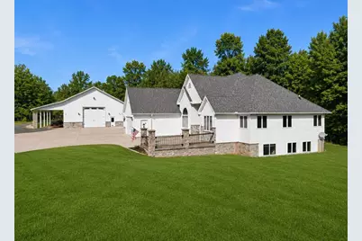 8505 257th Street, Cadott, WI 54727 - Photo 5