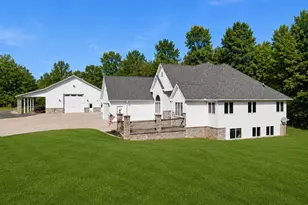 8505 257th St, Cadott, WI 54727 - Photo 5