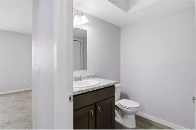 2647 Sessions Street, Eau Claire, WI 54701 - Photo 15