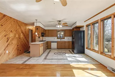 1953 Francis Street, Eau Claire, WI 54703 - Photo 7