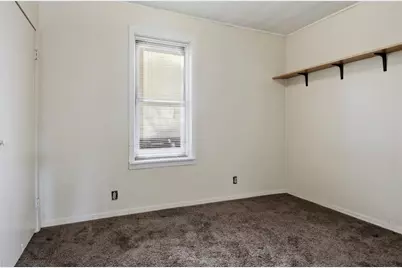 1127 E Madison Street, Eau Claire, WI 54703 - Photo 15