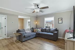 726 Herbert St, Chippewa Falls, WI 54729 - Photo 3